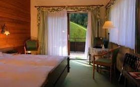 Md Waldhotel Palmspring
